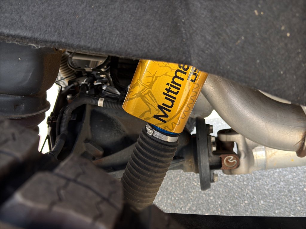 Used 2024 Chevrolet Silverado 2500 ZR2 w/ Technology Package image 37