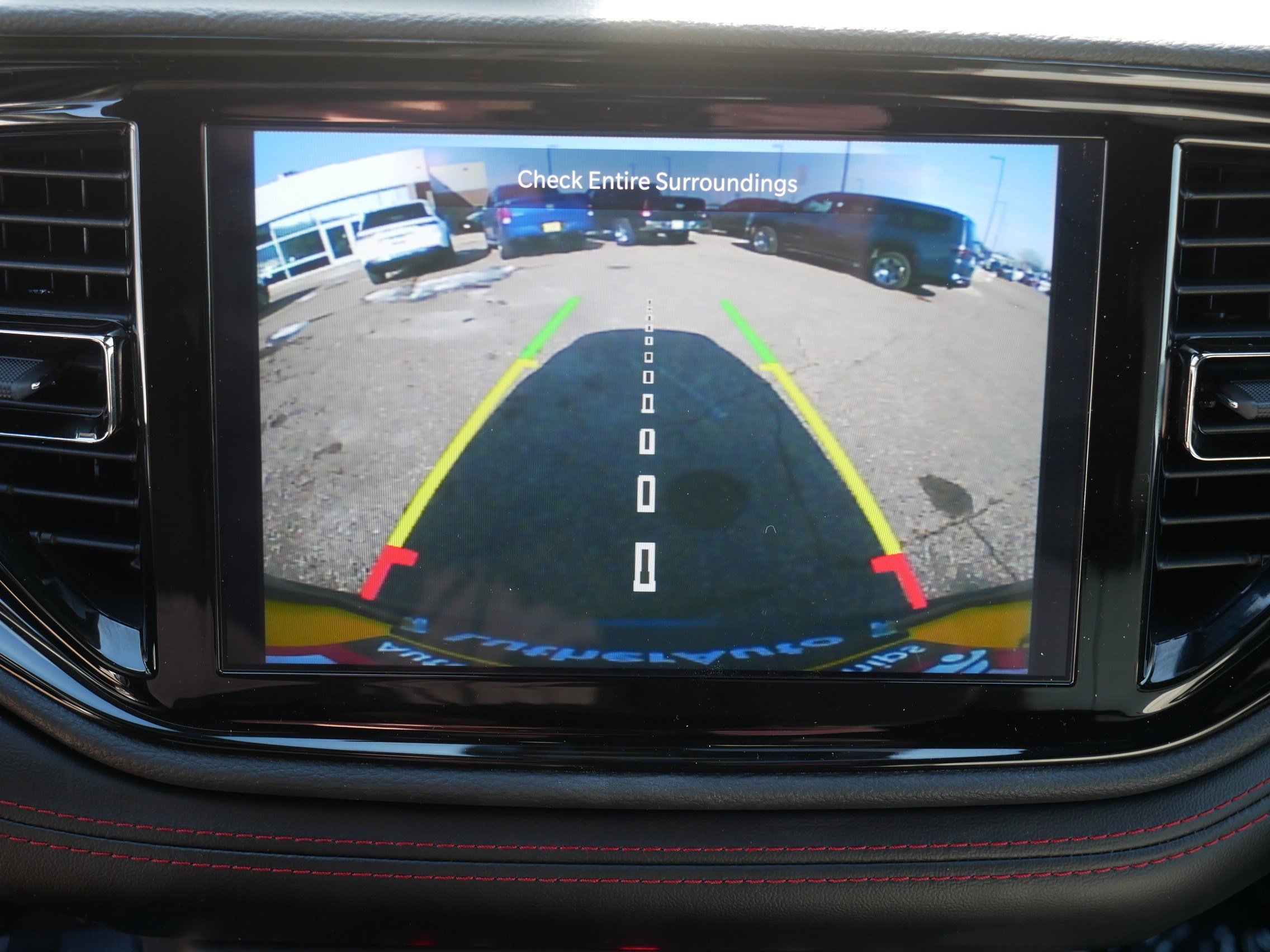 Used 2024 Dodge Durango GT image 27