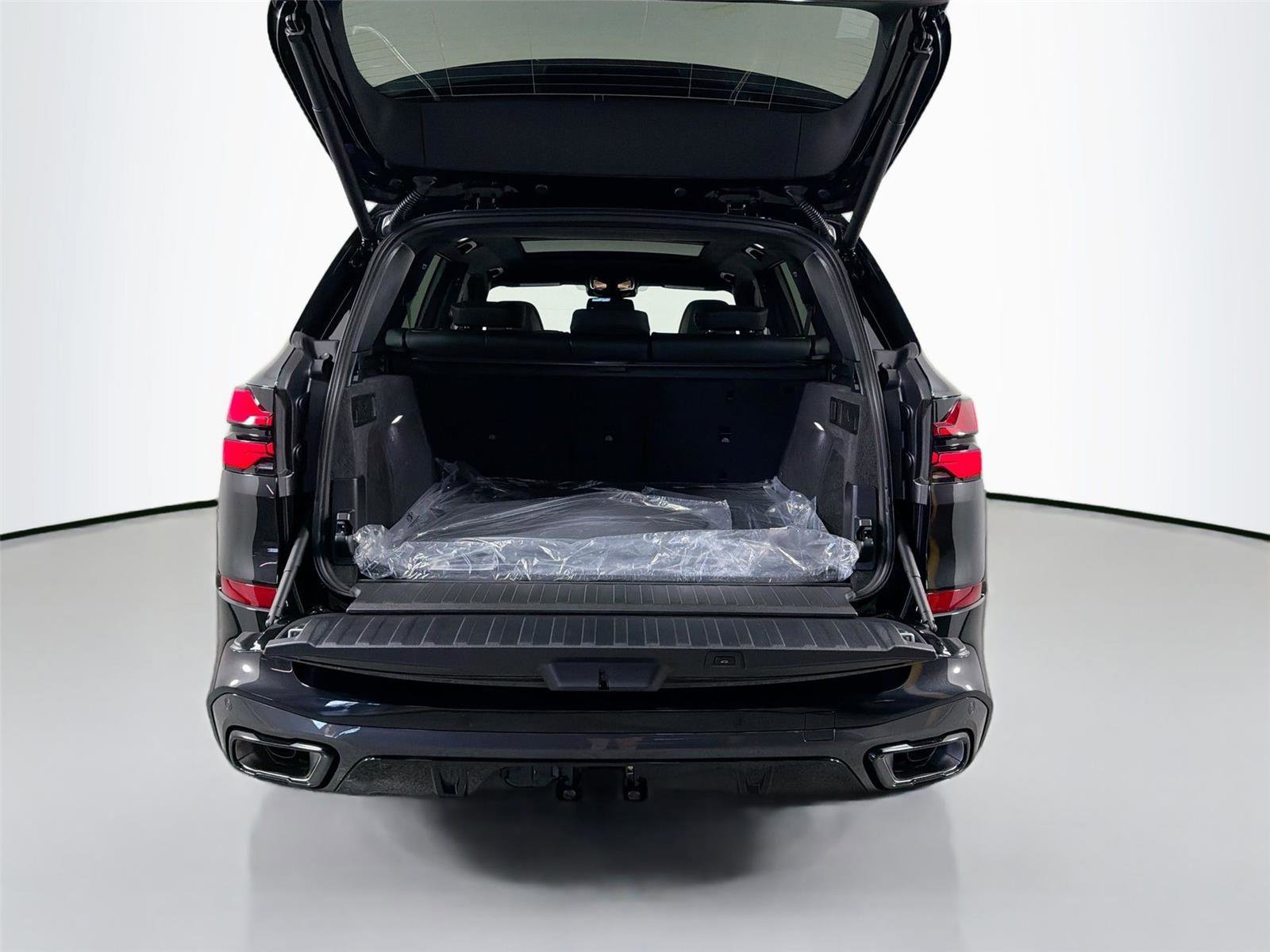 New 2026 BMW X5 xDrive40i w/ M Sport Package image 27
