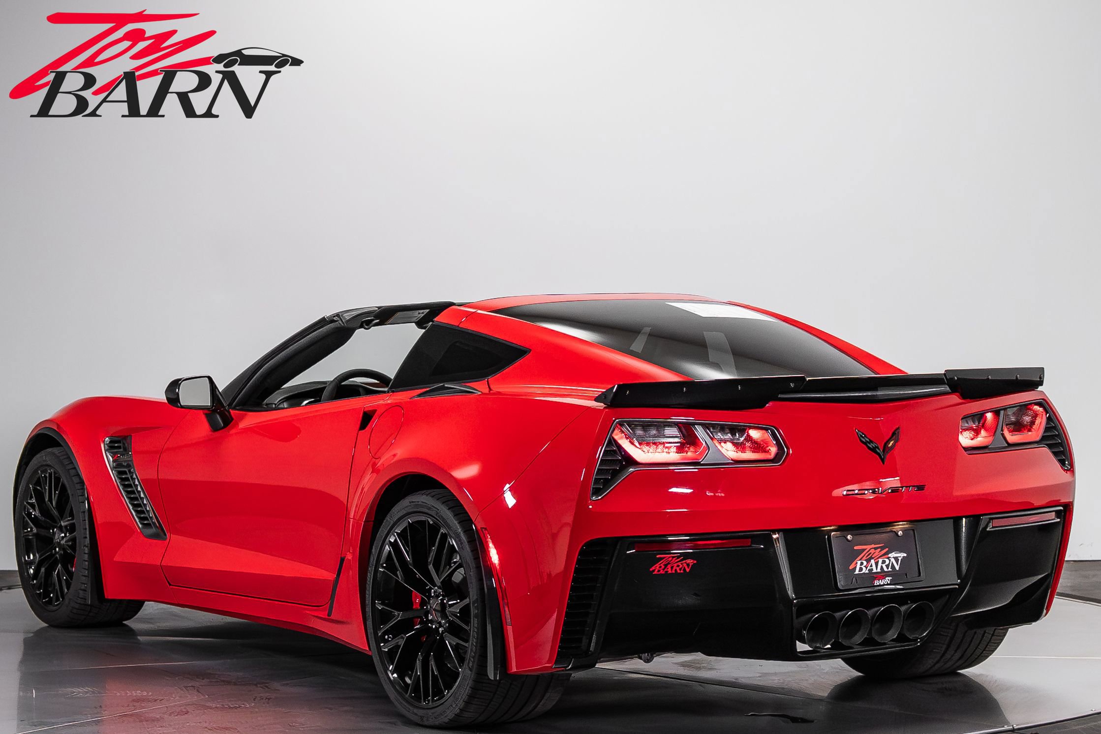 Used 2017 Chevrolet Corvette Z06 RWD image 3