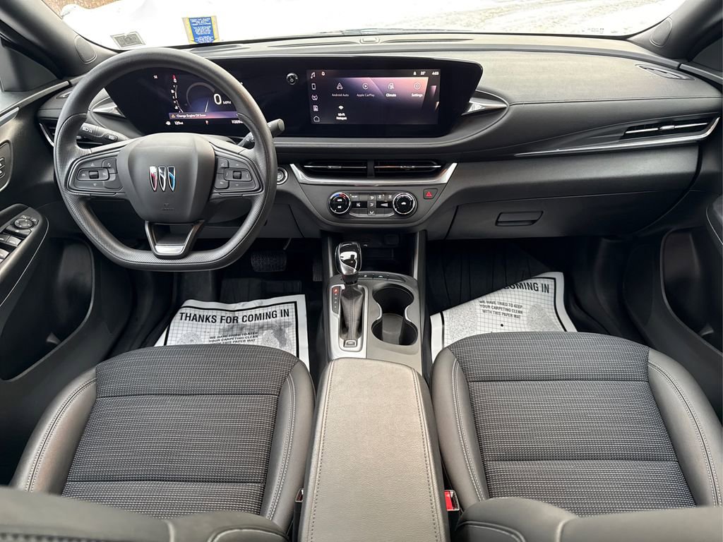 Used 2024 Buick Envista Preferred image 20