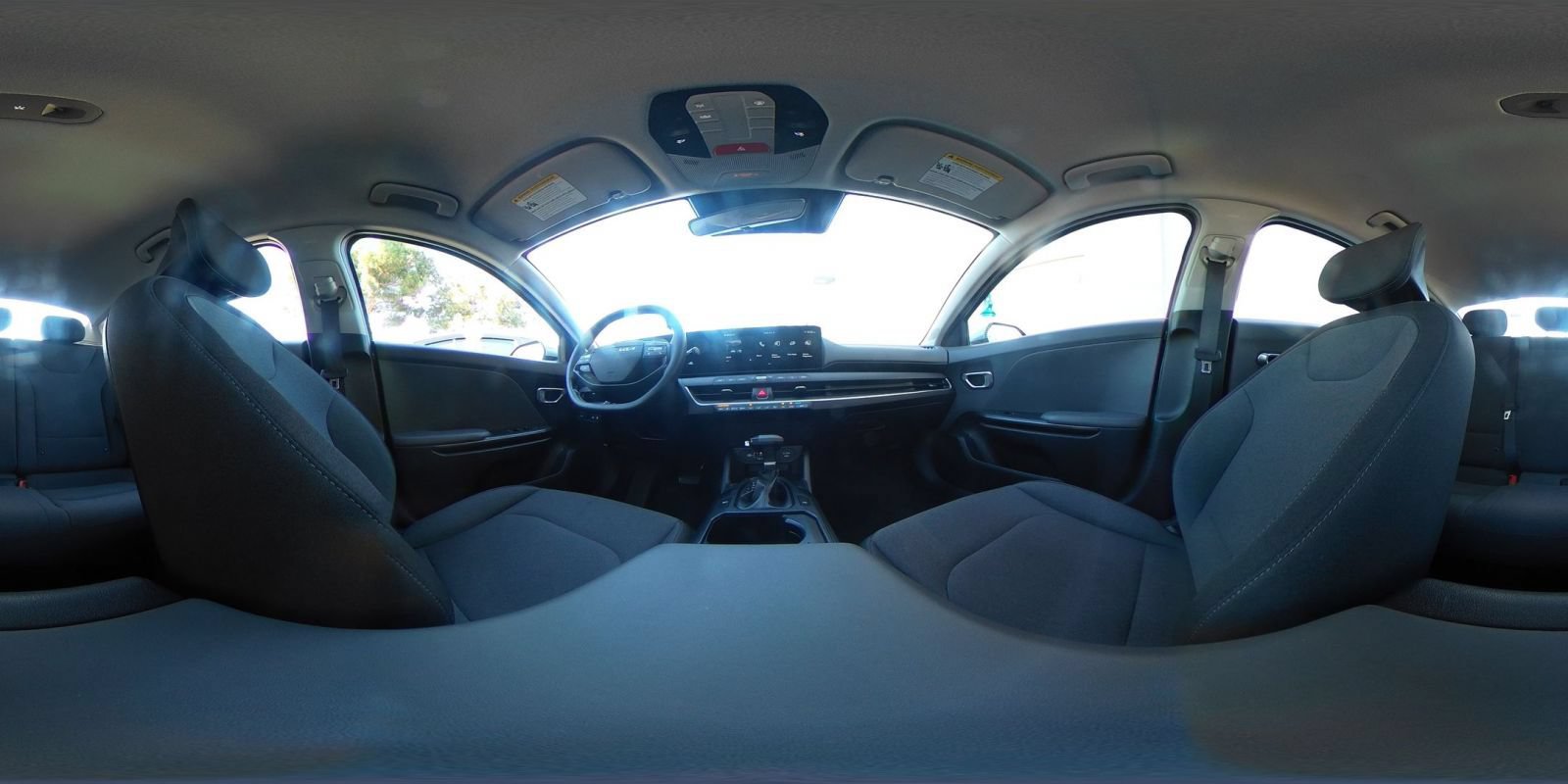 Used 2025 Kia K4 FWD image 42