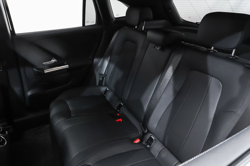 New 2026 Mercedes-Benz GLA 250 4MATIC image 10