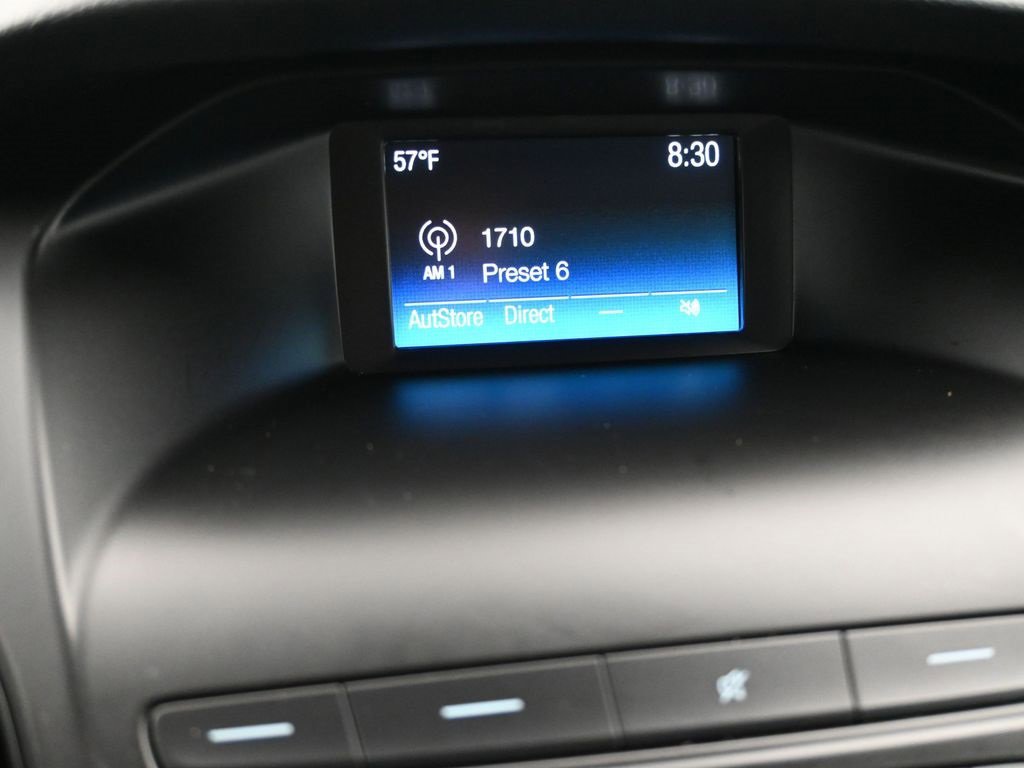 Used 2018 Ford Focus SE image 14