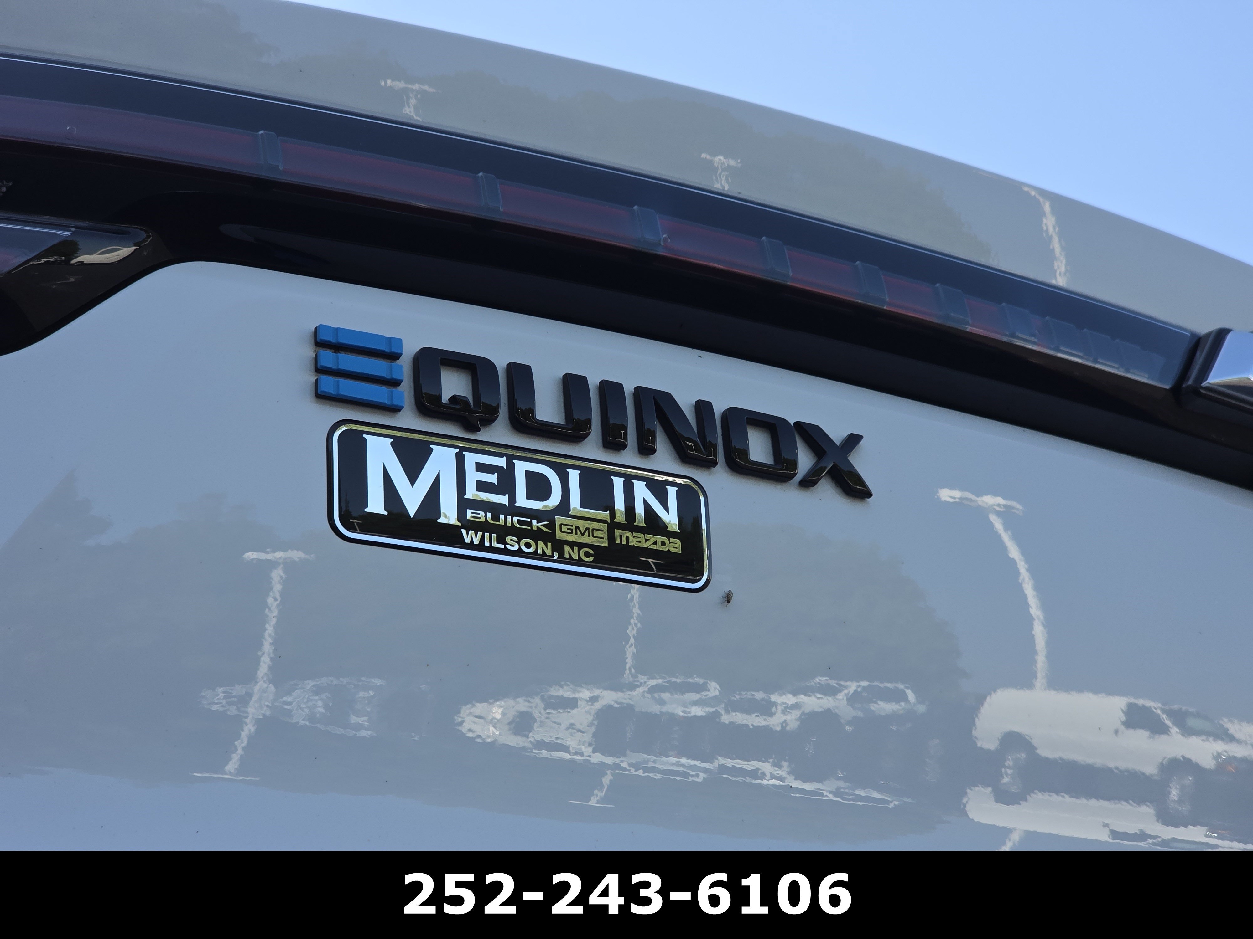 Used 2024 Chevrolet Equinox EV RS FWD image 53