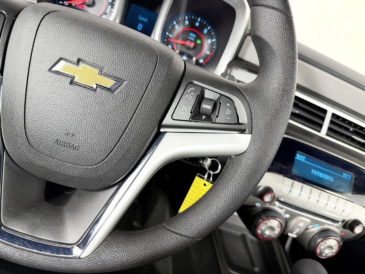 Used 2014 Chevrolet Camaro LS RWD image 44