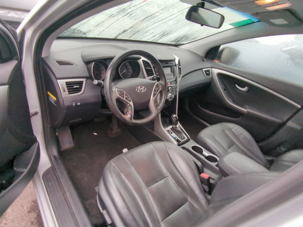 Used 2017 Hyundai Elantra GT w/ Value Edition Package 02 FWD image 7