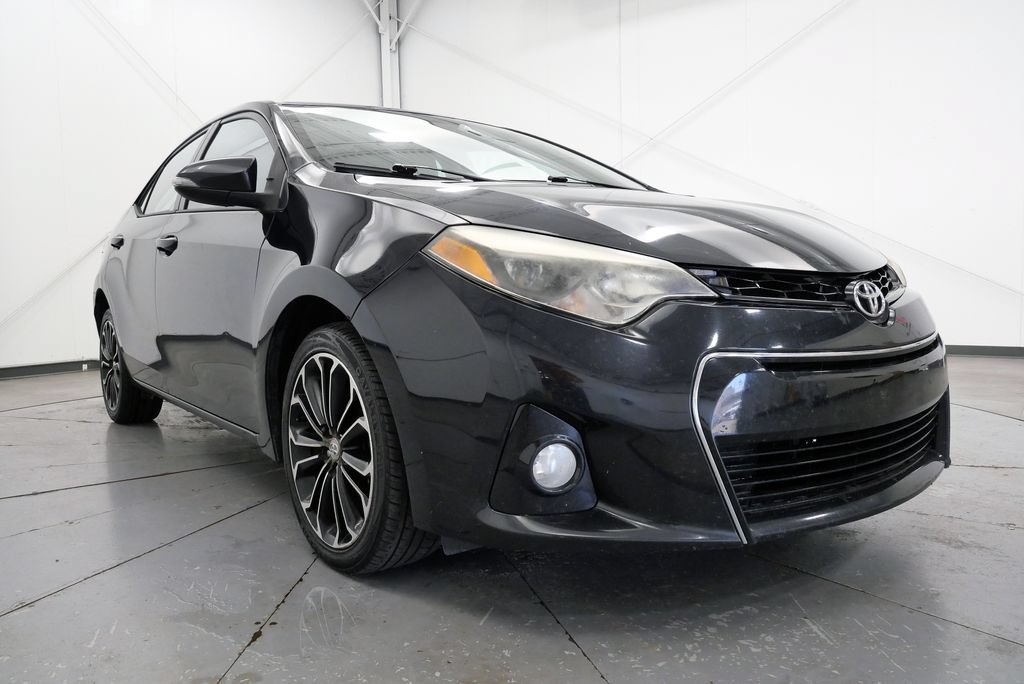 Used 2016 Toyota Corolla L FWD image 35