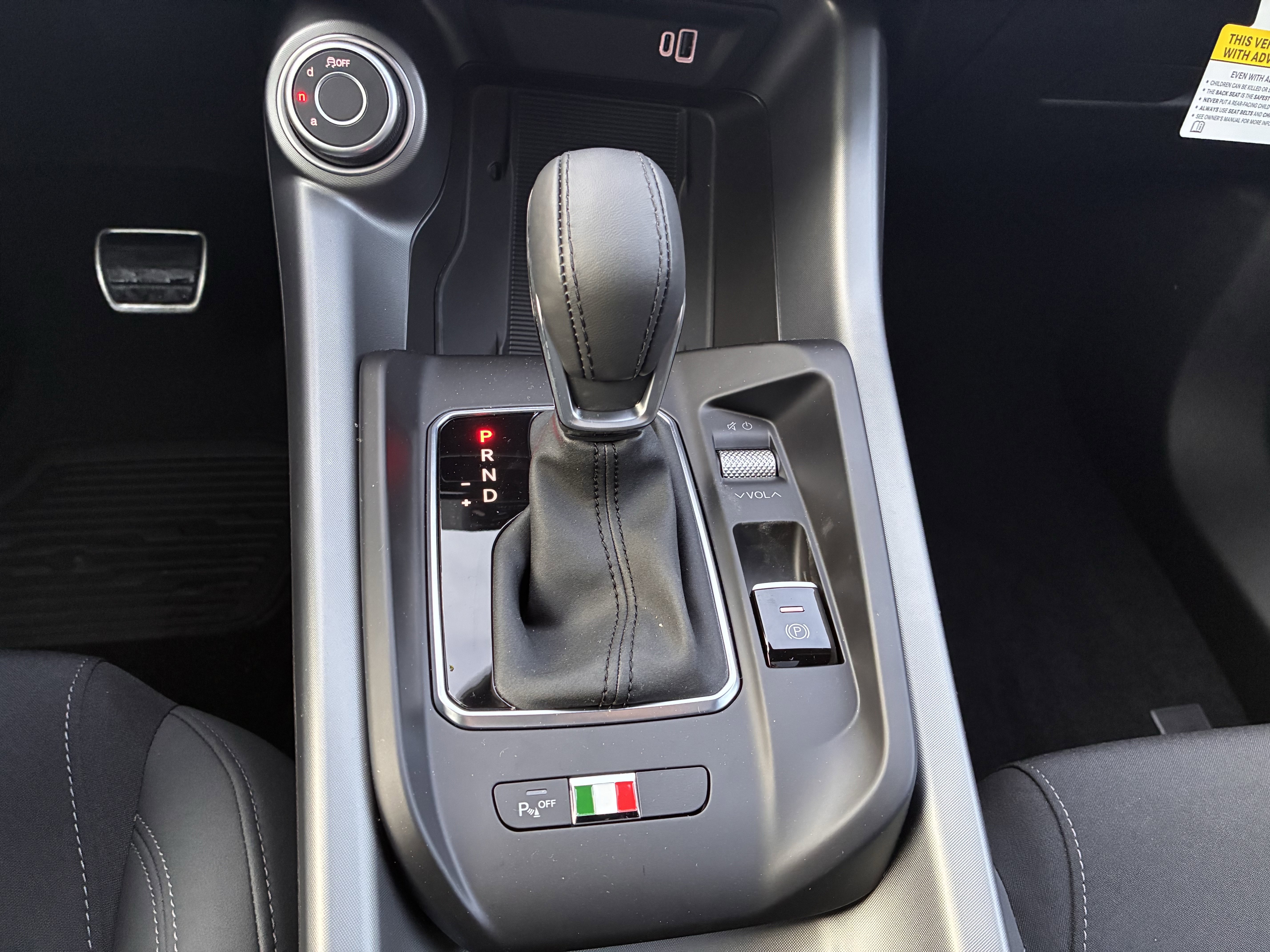 New 2026 Alfa Romeo Tonale Sprint AWD/4WD image 19