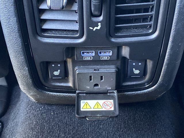 Used 2024 Dodge Durango GT image 15