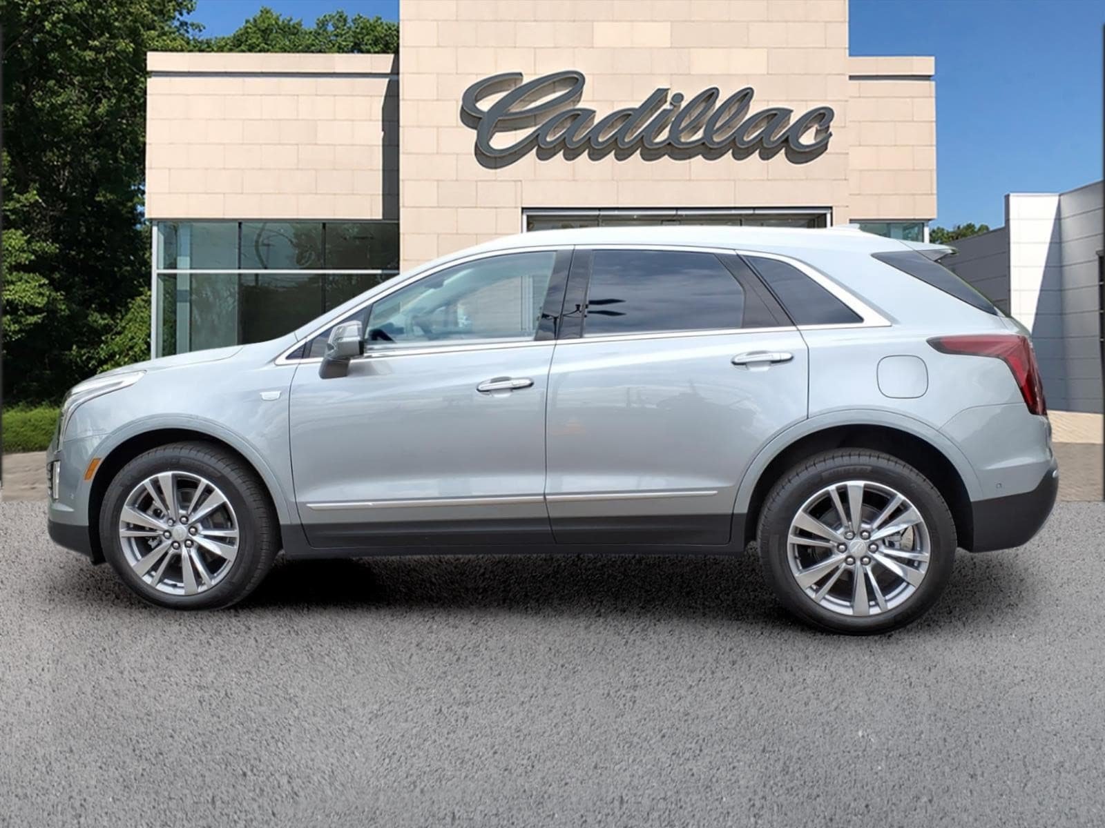 New 2026 Cadillac XT5 Premium Luxury w/ Driver Assist Package AWD/4WD image 2