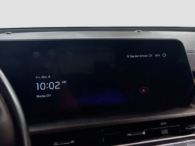 Used 2024 Kia Telluride S w/ S Sunroof Package FWD image 15