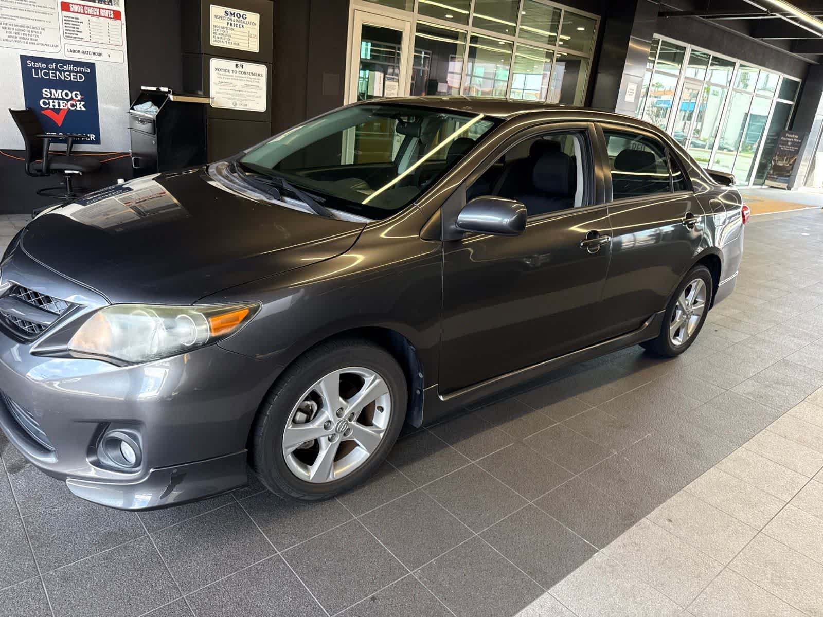 Used 2013 Toyota Corolla S FWD image 19