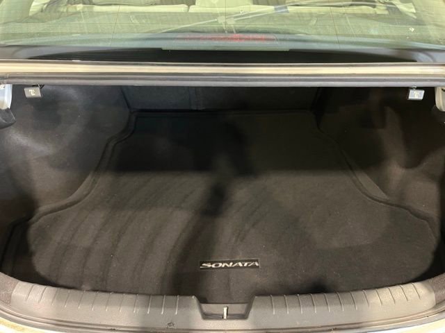 Used 2015 Hyundai Sonata Limited FWD image 12