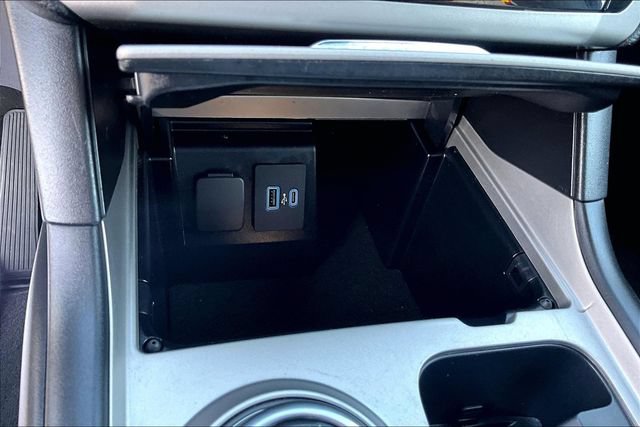 Used 2022 Ford Explorer XLT RWD image 20
