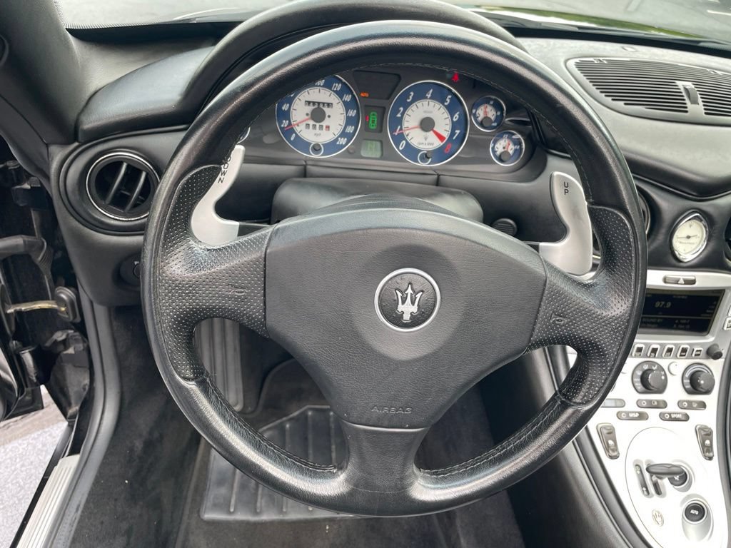 Used 2005 Maserati Spyder GT RWD image 21