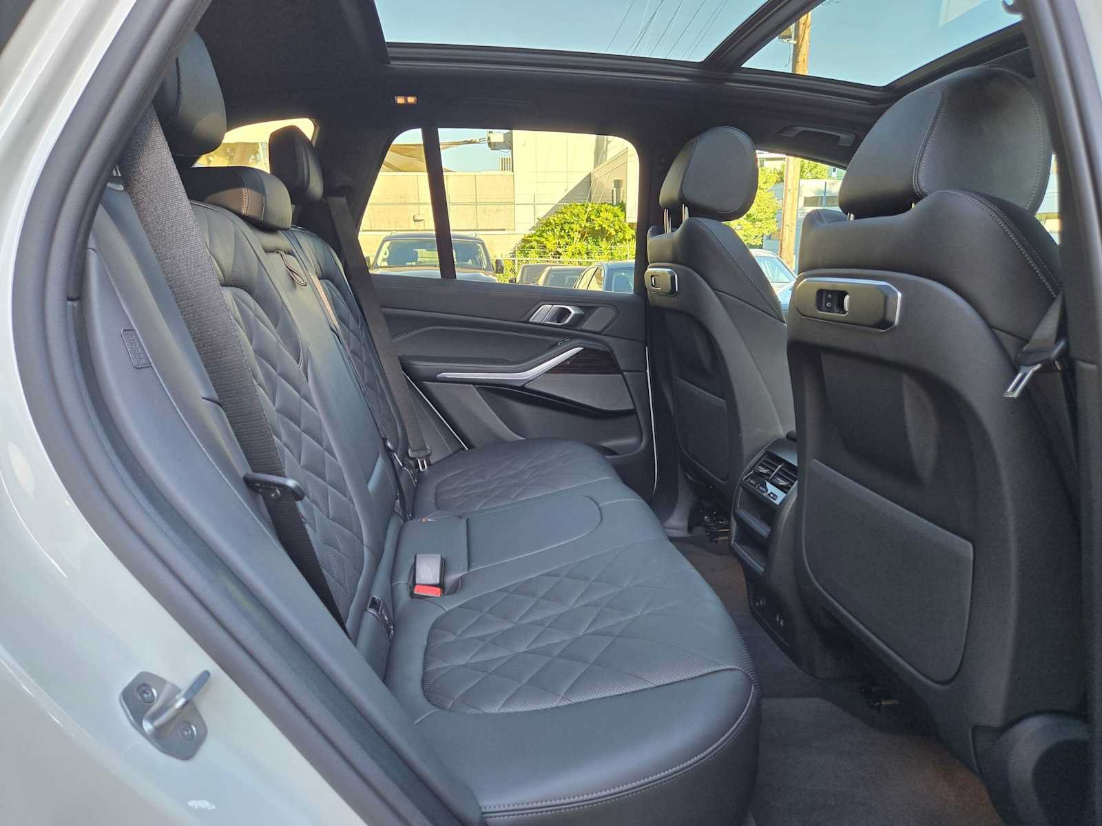 Used 2026 BMW X5 xDrive40i AWD/4WD image 12