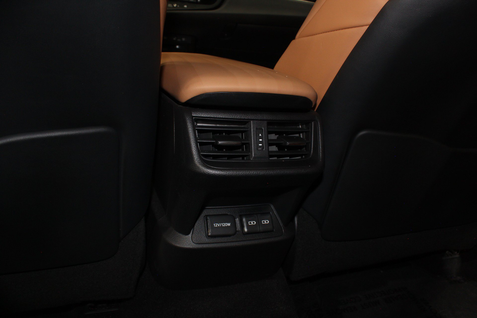 Used 2022 Lexus ES 300h Ultra Luxury w/ Accessory Package 2 FWD image 41