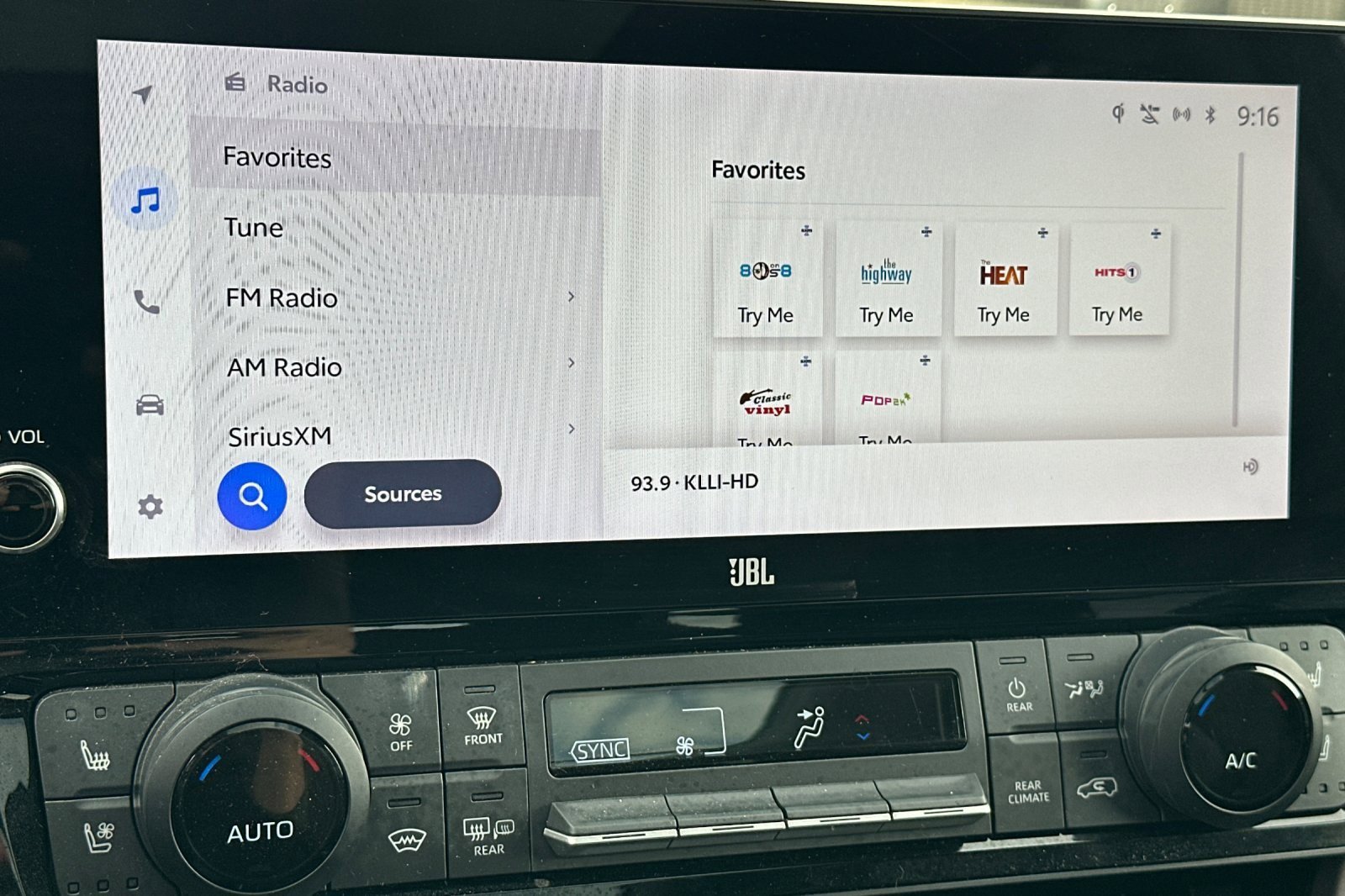 Used 2024 Toyota Grand Highlander Limited image 18