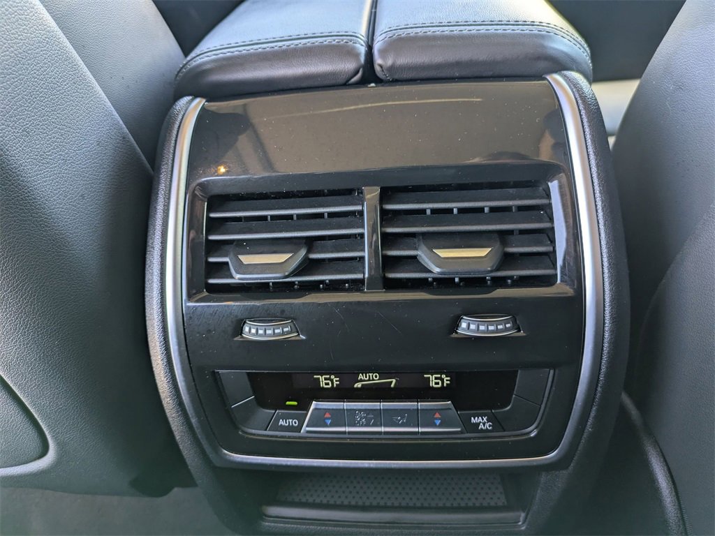 Used 2023 BMW X7 xDrive40i image 31