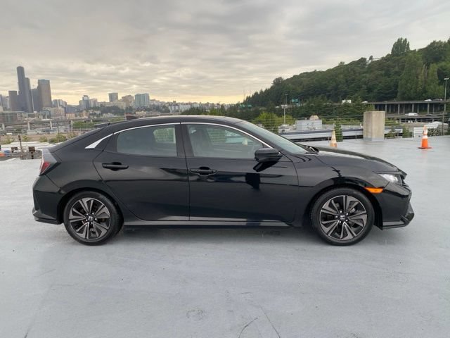 Used 2017 Honda Civic EX-L image 2
