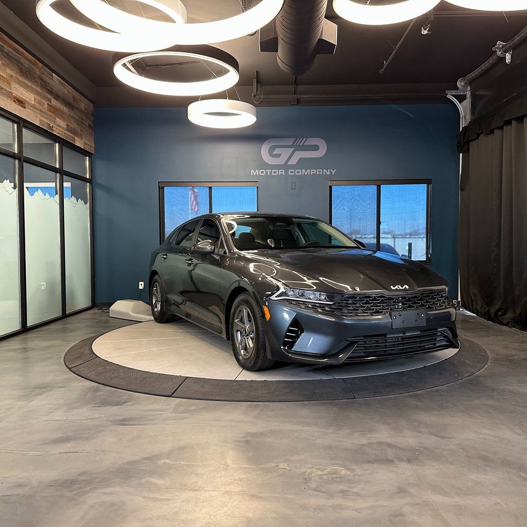 Used 2023 Kia K5 LXS FWD image 1