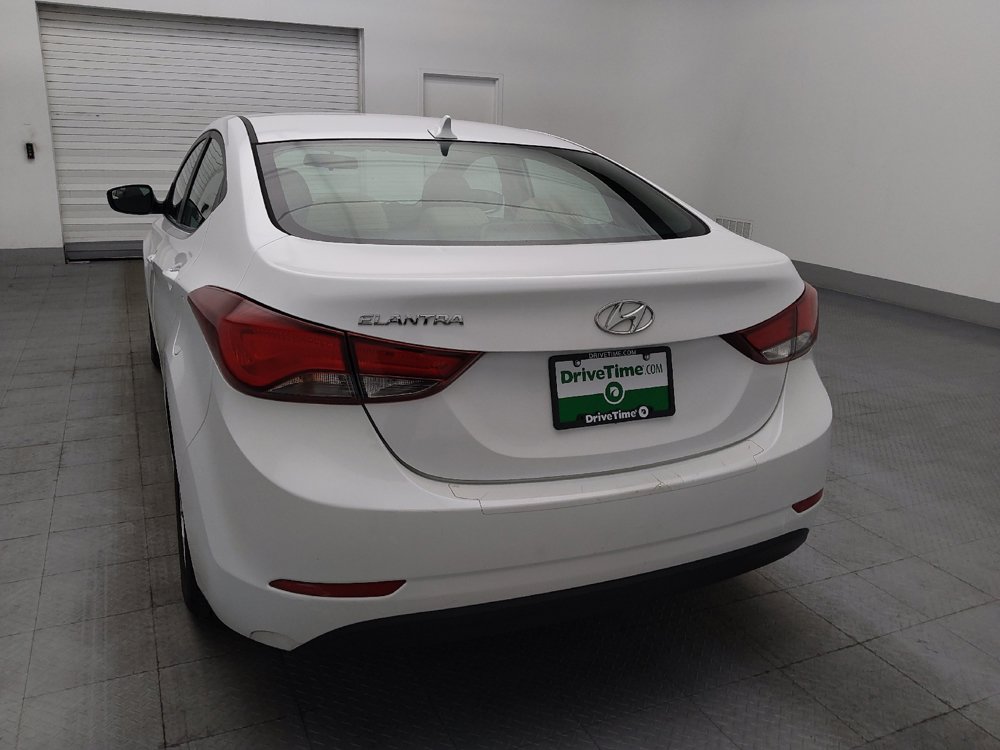 Used 2015 Hyundai Elantra SE FWD image 6