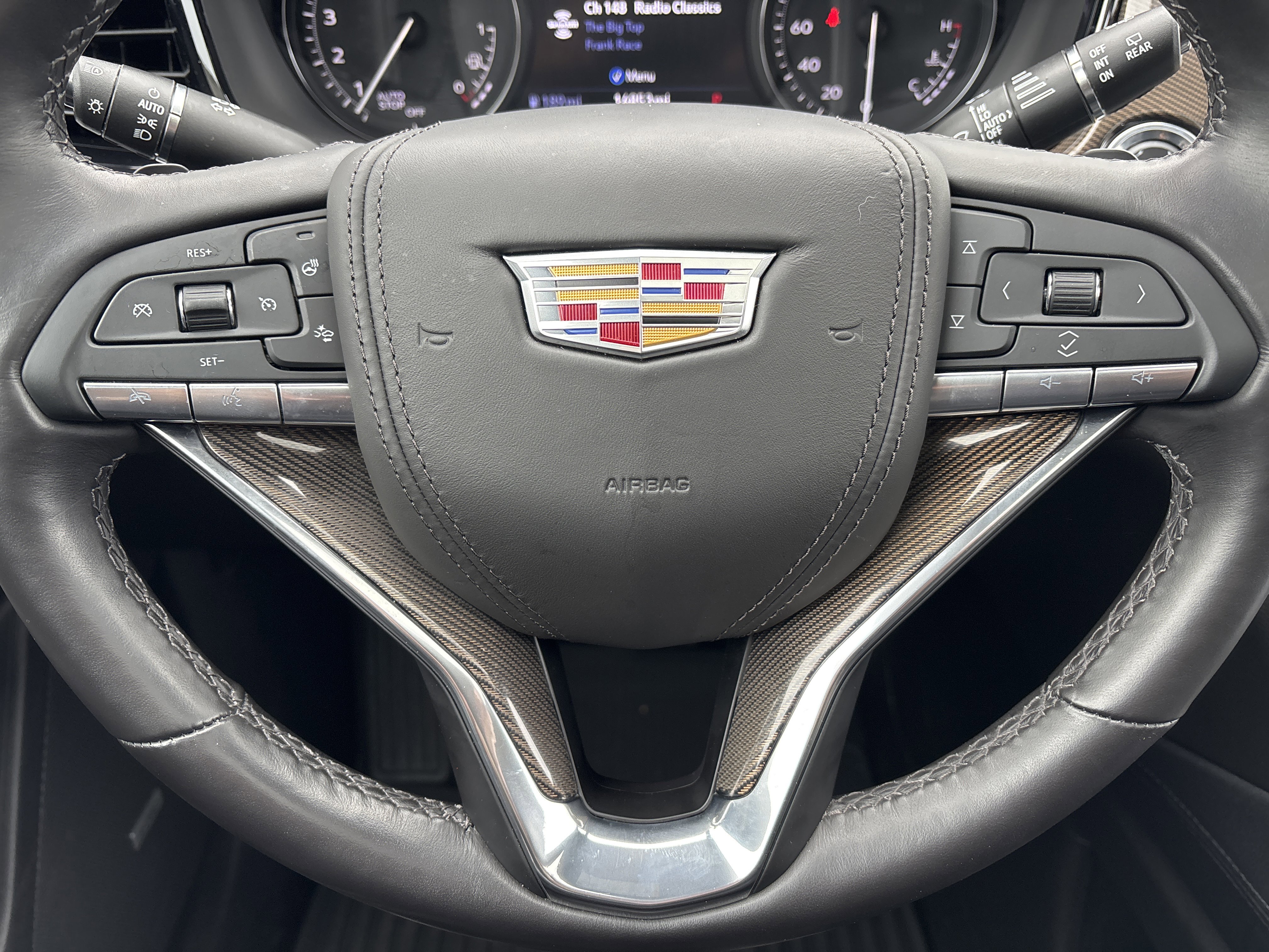 Used 2024 Cadillac XT6 Premium Luxury w/ Platinum Package image 24