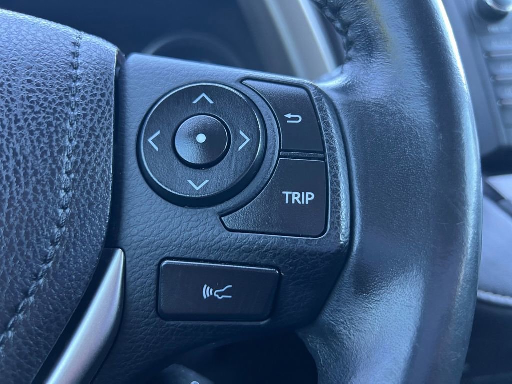 Used 2017 Toyota RAV4 XLE image 12