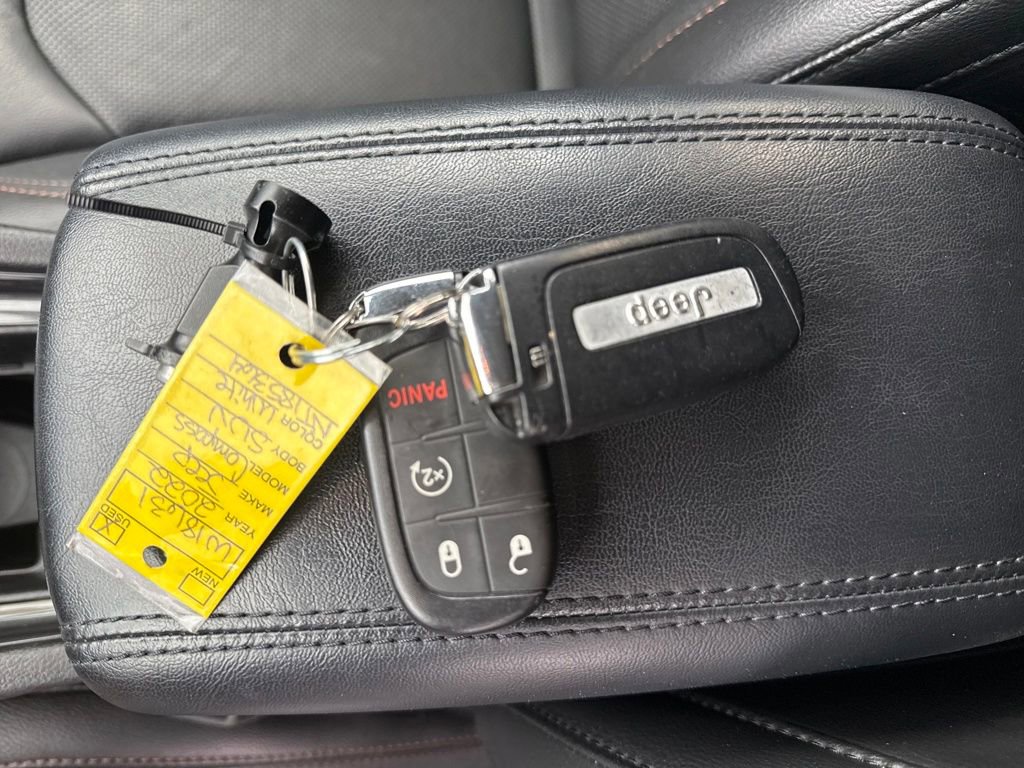 Used 2022 Jeep Compass Latitude image 29