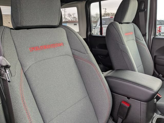 New 2026 Jeep Wrangler Unlimited Rubicon AWD/4WD image 9
