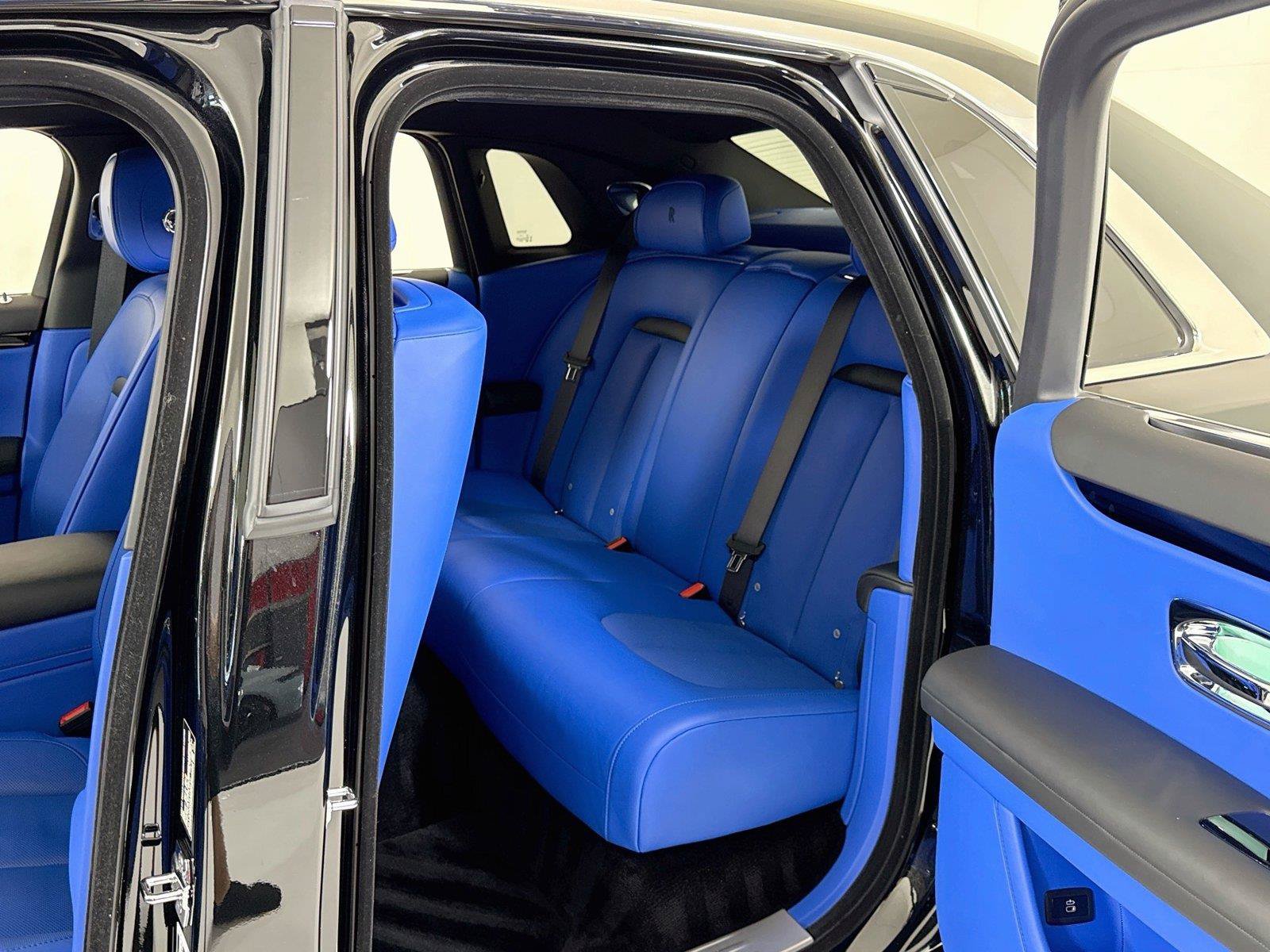 Used 2025 Rolls-Royce Ghost AWD/4WD image 27
