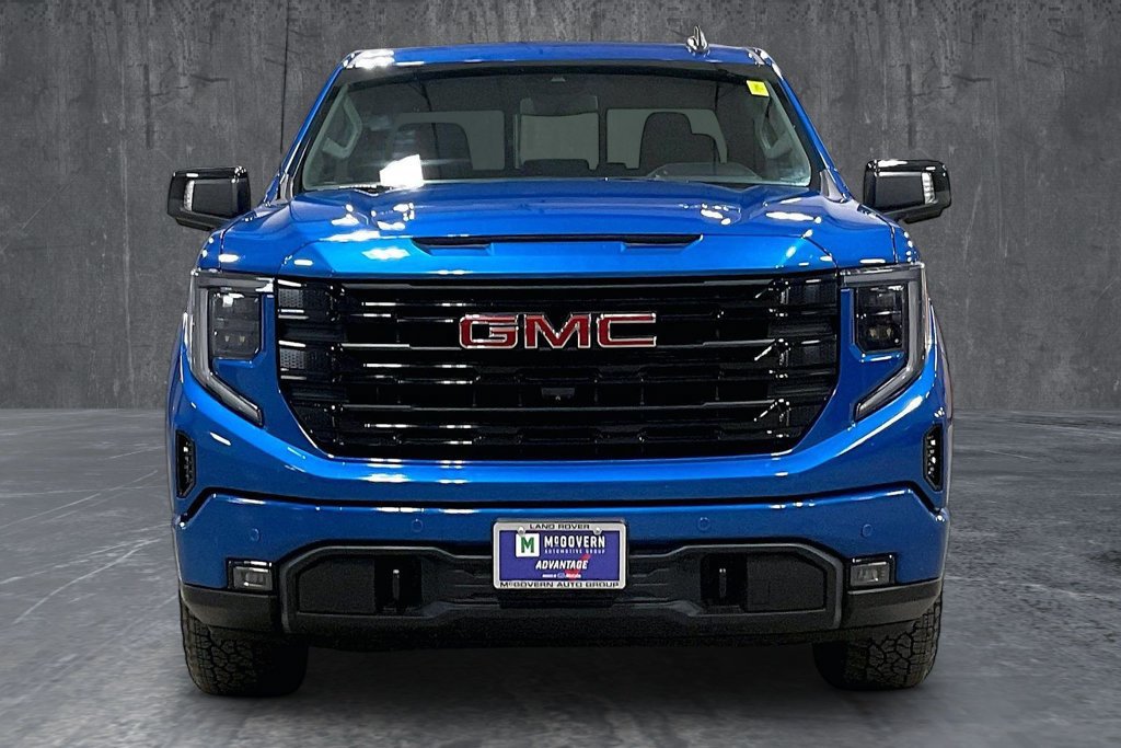 Used 2024 GMC Sierra 1500 Elevation w/ Elevation Premium Package AWD/4WD image 2