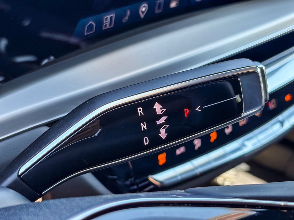 Certified 2024 Cadillac Lyriq Luxury RWD image 35