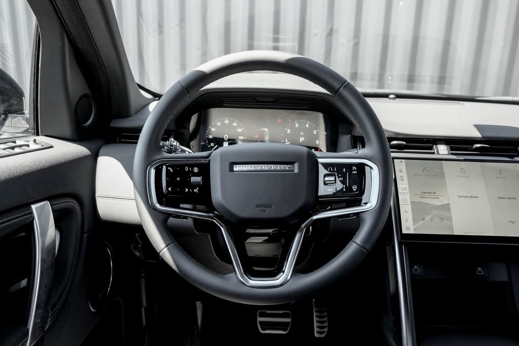 New 2026 Land Rover Discovery Sport Landmark AWD/4WD image 19