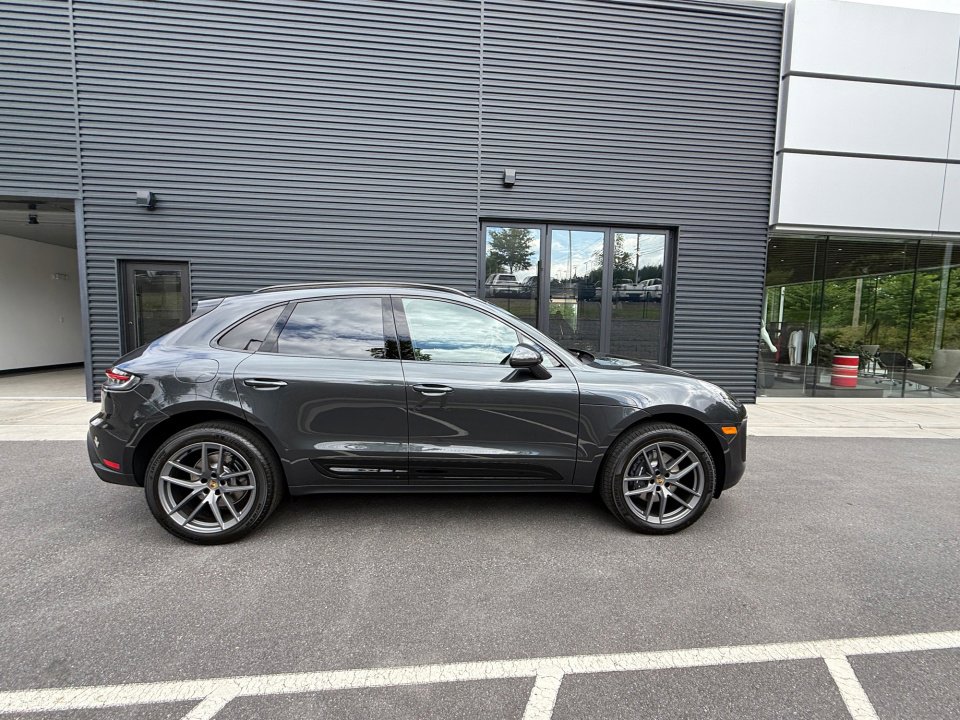 New 2026 Porsche Macan Turbo AWD/4WD image 8