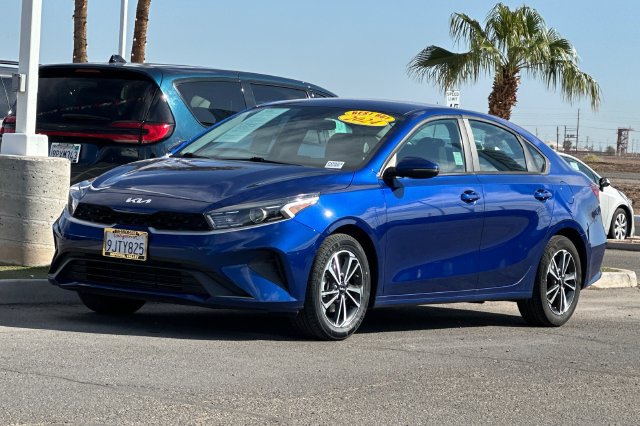 Used 2024 Kia Forte LXS w/ LXS Technology Package FWD image 7