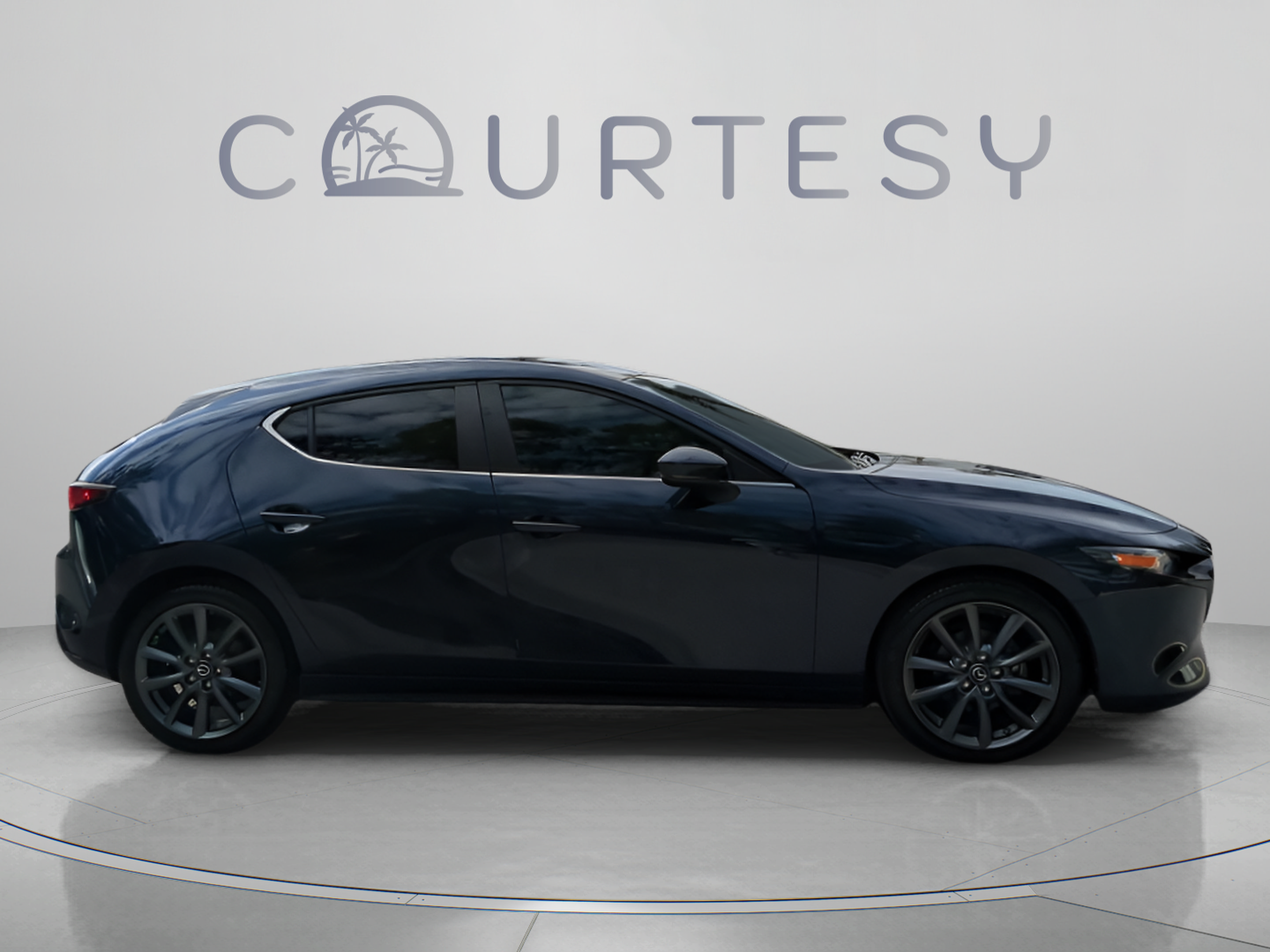 Used 2023 MAZDA MAZDA3 s FWD image 8