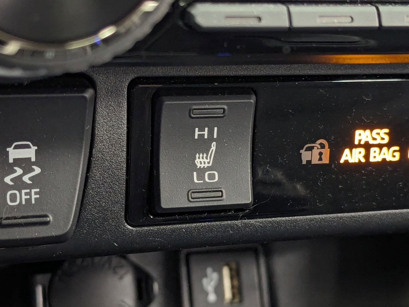 Used 2023 Toyota RAV4 XLE image 27