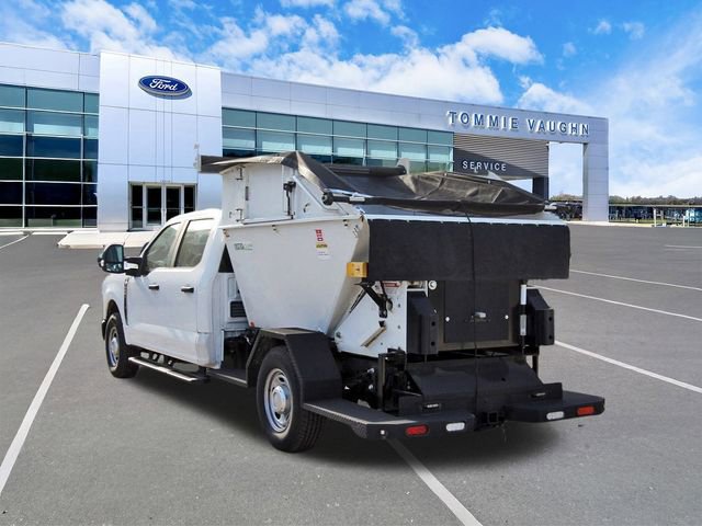 Used 2023 Ford F250 XL image 2