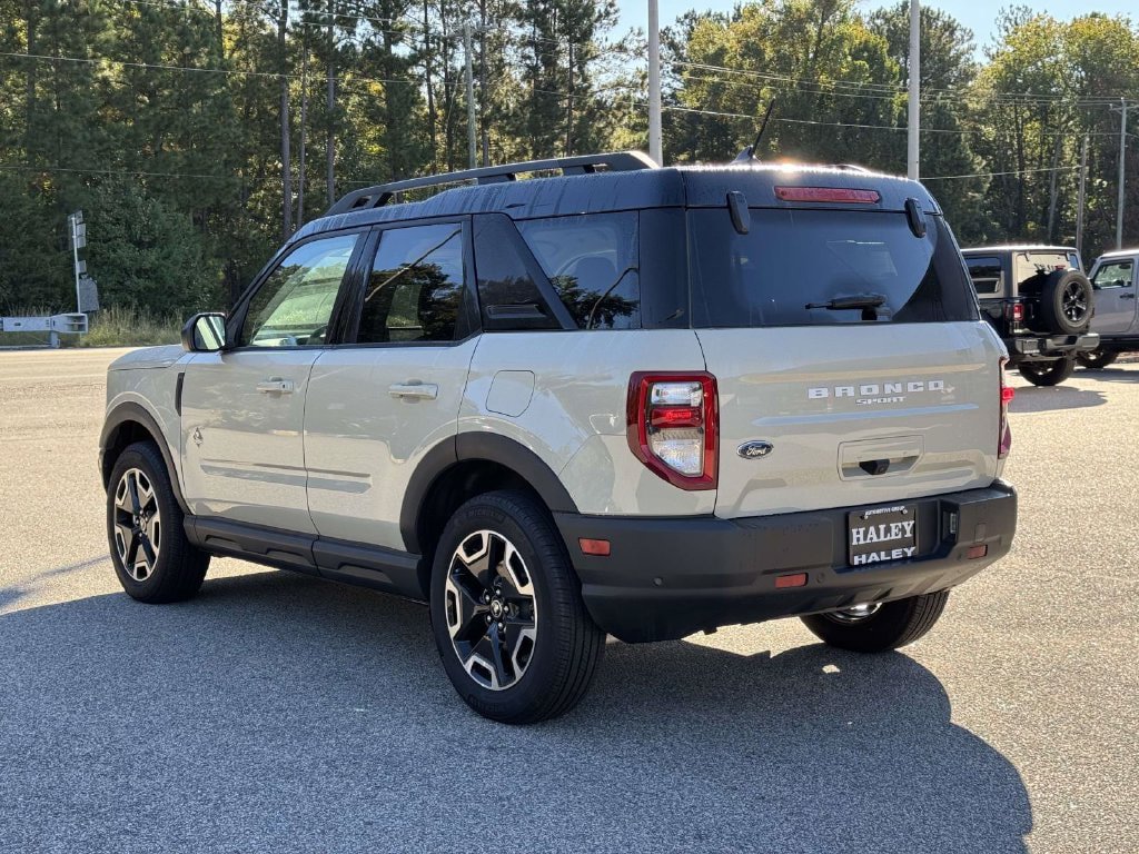 Used 2024 Ford Bronco Sport Outer Banks w/ Tech Package AWD/4WD image 25