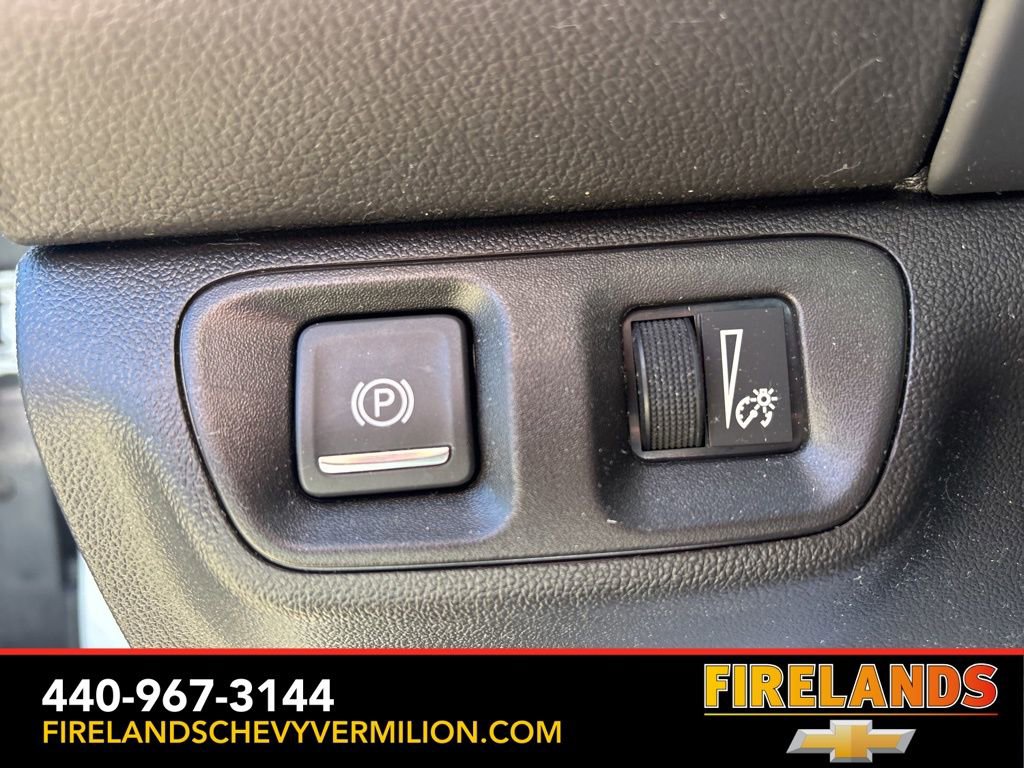 Certified 2023 GMC Acadia SLE w/ Driver Convenience Package image 19