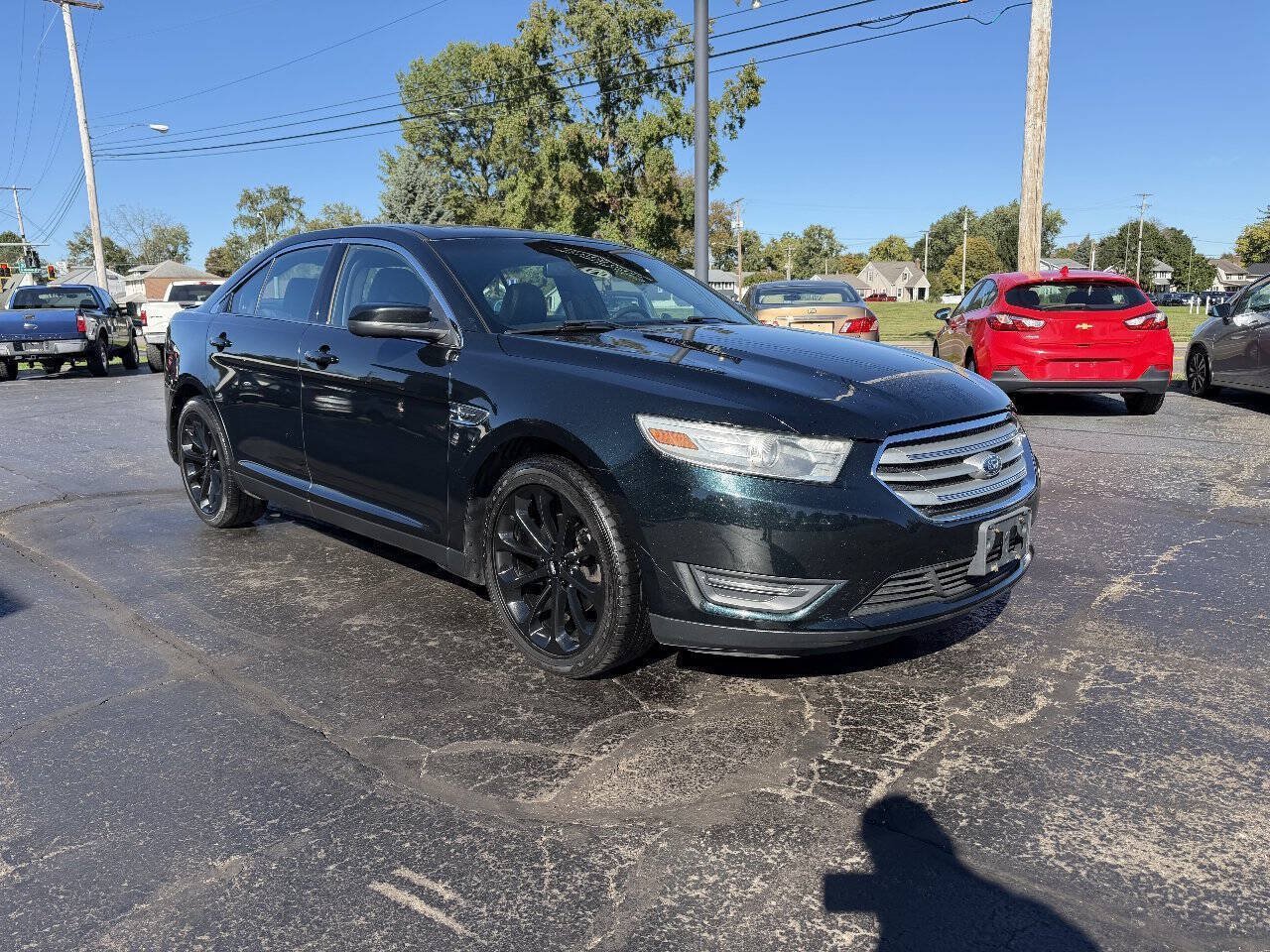 Used 2014 Ford Taurus SEL w/ Equipment Group 201A FWD image 5