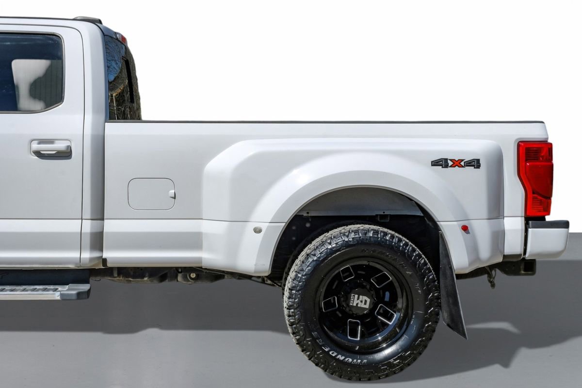 Used 2021 Ford F350 Lariat w/ Lariat Value Package image 12