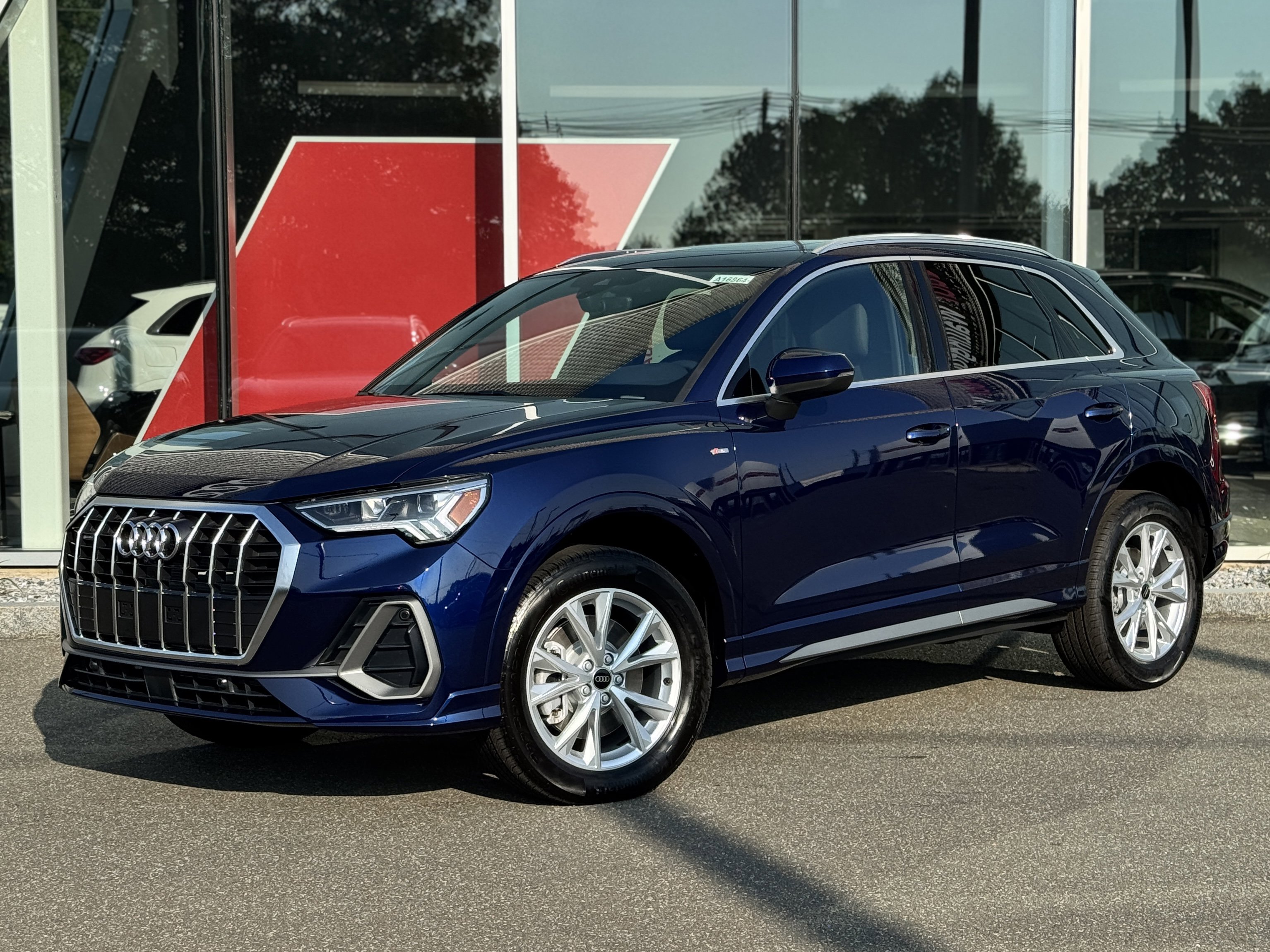 New 2025 Audi Q3 2.0T Premium Plus image 1