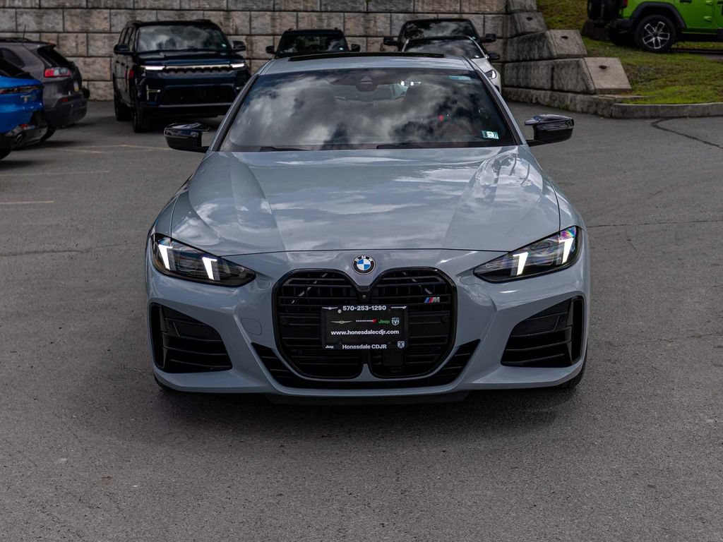 Used 2025 BMW 440i xDrive Coupe w/ Premium Package AWD/4WD image 2