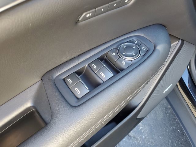 Used 2022 Cadillac XT5 Premium Luxury w/ Technology Package image 24