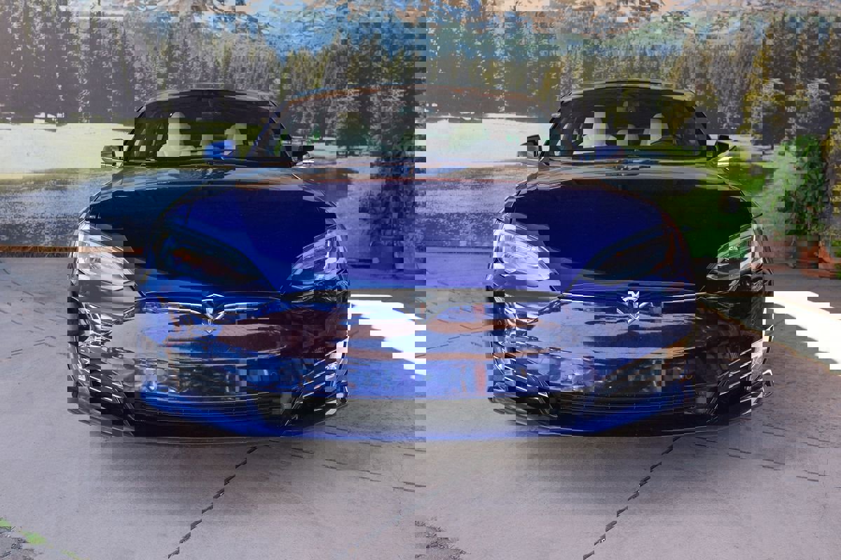 Used 2018 Tesla Model S 75D image 2