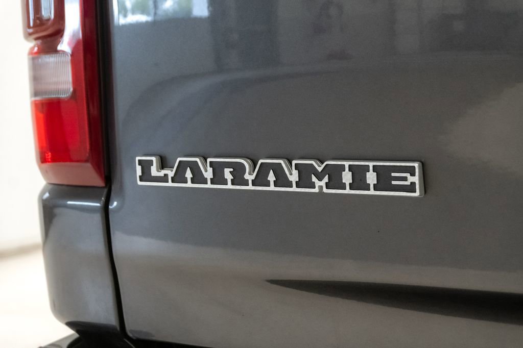Used 2020 RAM 1500 Laramie w/ Sport Appearance Package AWD/4WD image 33