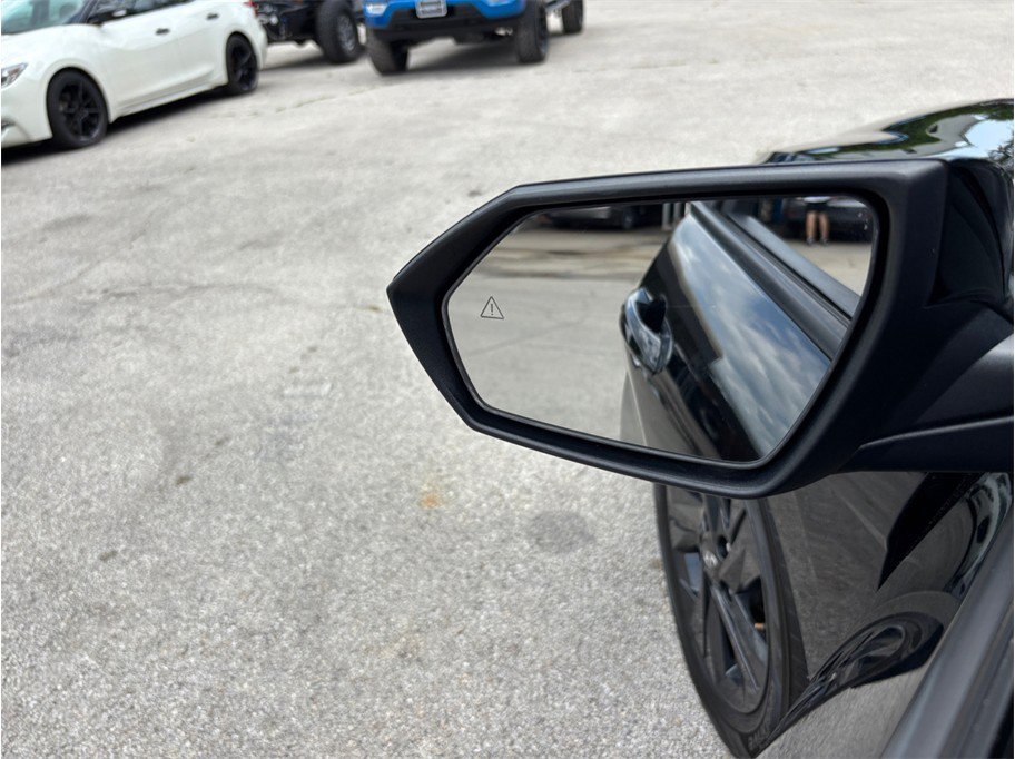 Used 2023 Hyundai Elantra SEL FWD image 16